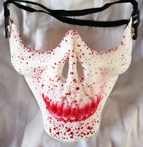 Maschera teschio plastica dura