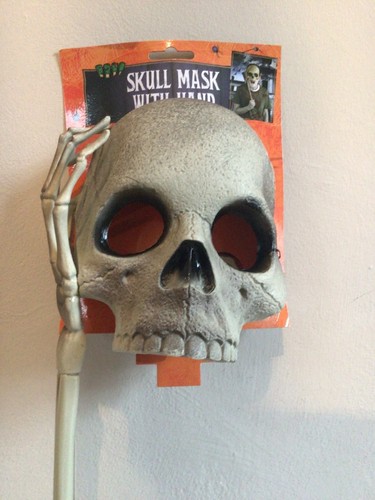 Maschera maschera teschio